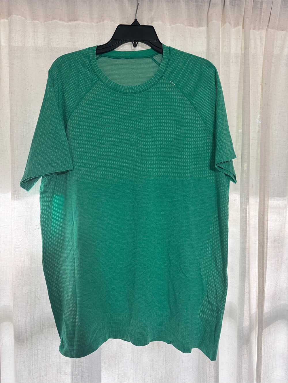 lululemon athletica Green Short-Sleeve Performance Tee
